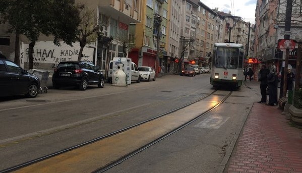 Bir dönem Bursa trafiğinde yolcu taşıyordu… Hat iptal edildi, şimdi Ankara’da sergileniyor!