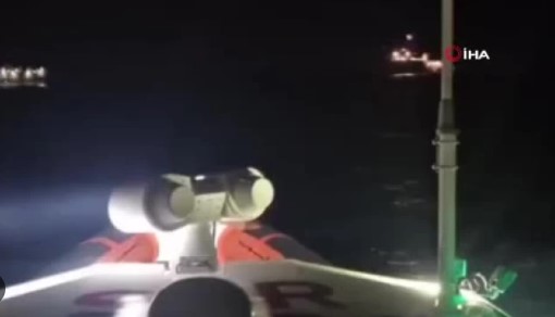 İtalya’da 177 kişinin bulunduğu feribotta yangın