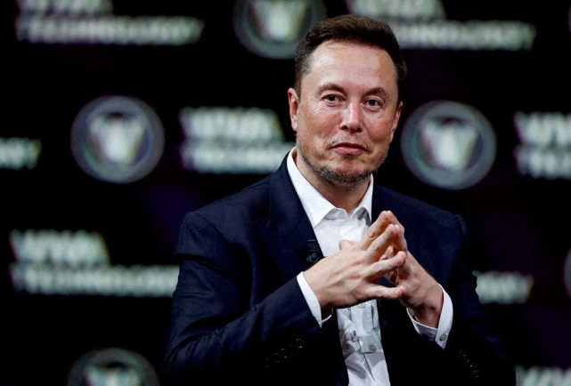 Elon Musk’tan mini Pearl Harbor benzetmesi