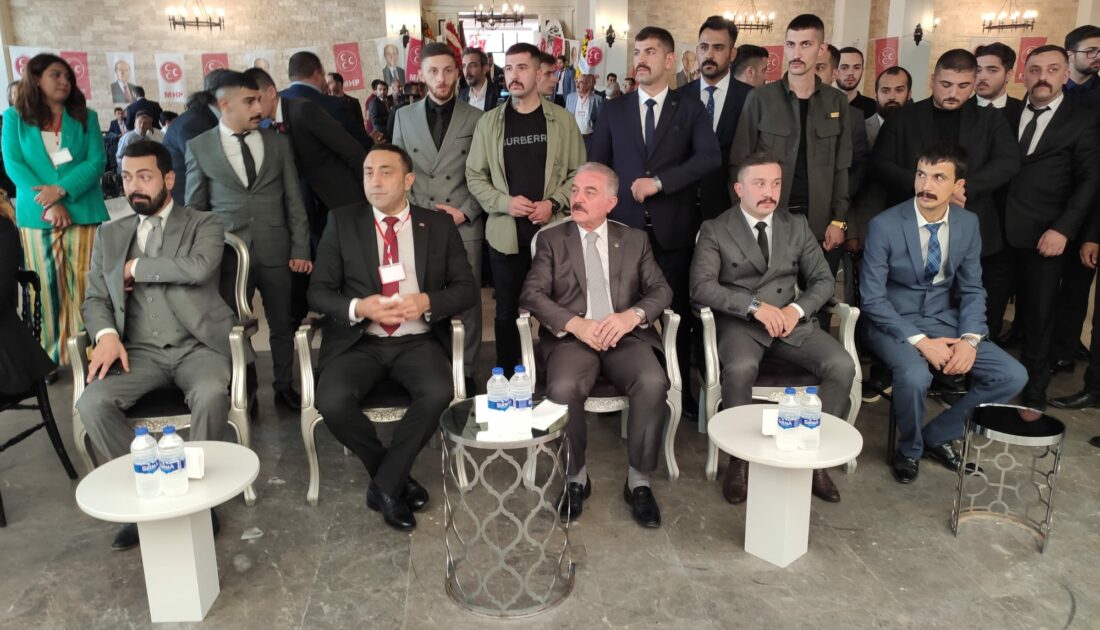 MHP Nilüfer’de kongre tamamlandı: Karakoç yeniden başkan!