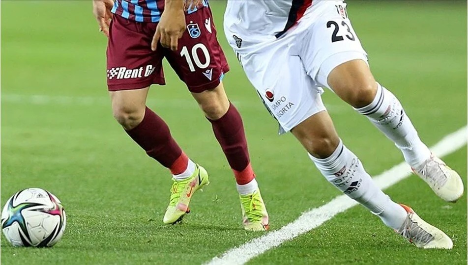 Trabzonspor-Beşiktaş maçı için seyirci kararı Trabzonspor-Beşiktaş maçı için seyirci kararı