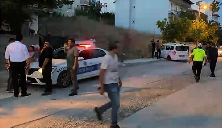 Çorum’da polis aracı ile hafif ticari araç çarpıştı: 2’si polis 3 yaralı