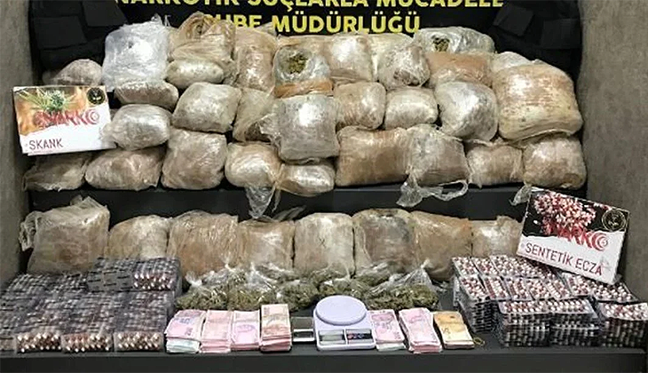 İzmir’de 35 kilo esrar ele geçirildi: 5 tutuklama