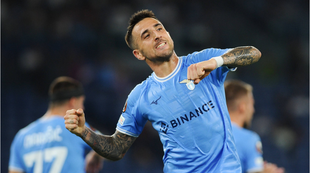 Galatasaray transferini askıya aldı