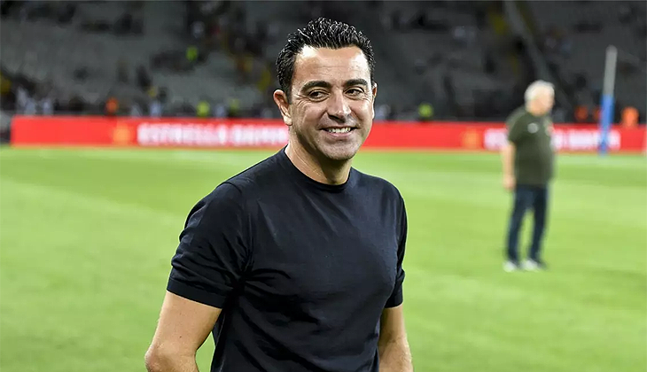 Barcelona, Xavi ile yeni sözleşme imzaladı