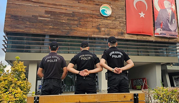 Üç belediyeye rüşvet operasyonunda 13 tutuklama