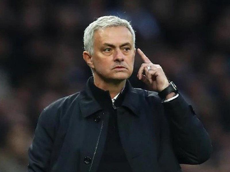 Jose Mourinho’dan Suudi Arabistan’a yeşil ışık