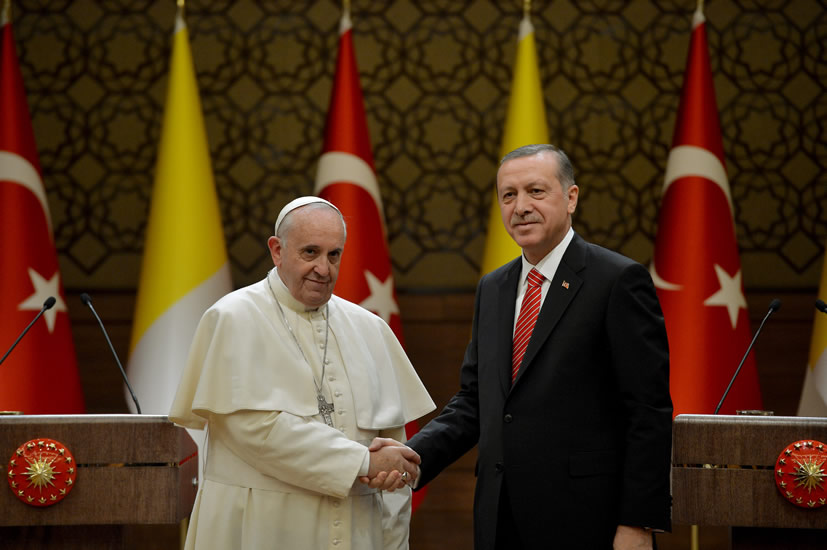 Cumhurbaşkanı Erdoğan’dan Papa’ya Gazze çağrısı