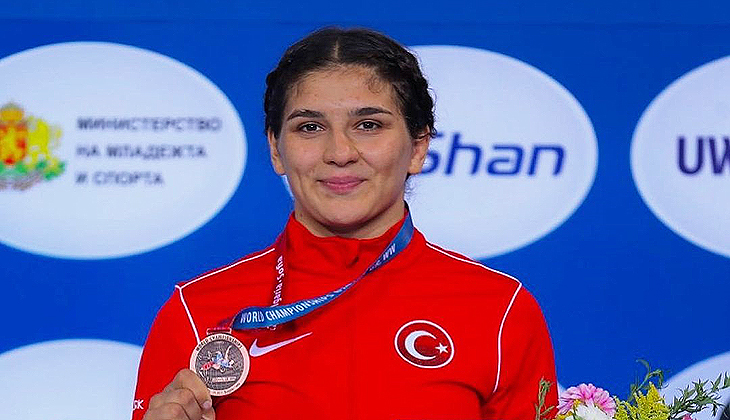 Milli güreşçi Nesrin Baş, ikinci kez dünya şampiyonu