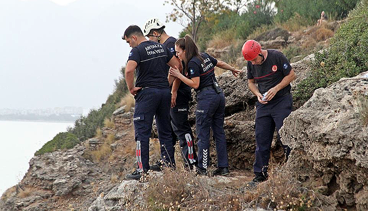 Antalya’da falezlerde kadın cesedi bulundu