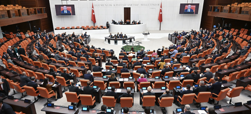 Meclis’te gündem emekli: AK Parti ile CHP arasında ’17 saniye’ tartışması