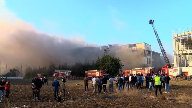 Silivri’deki yangın söndürüldü