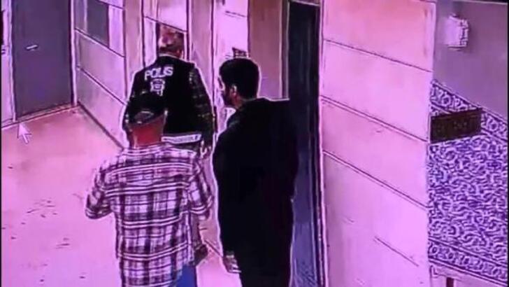 Polis yeleğiyle milyonluk gasp