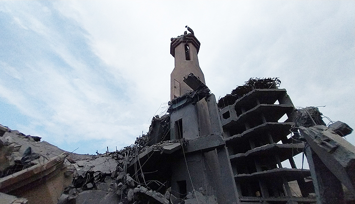 İsrail, Gazze Şeridi’nde 12 camiyi bombaladı