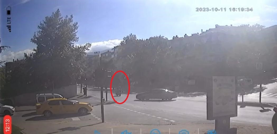Bursa’da dikkatsiz sürücü turisti hayattan koparıyordu!