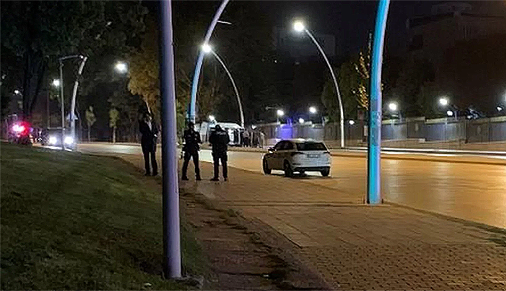 Ankara’da şüpheli paket fünye ile patlatıldı