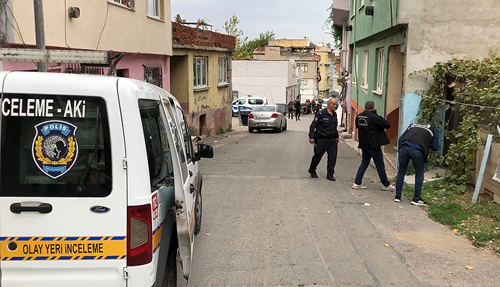 Bursa’da dehşet! Evinin önünde silahlı saldırıya uğradı