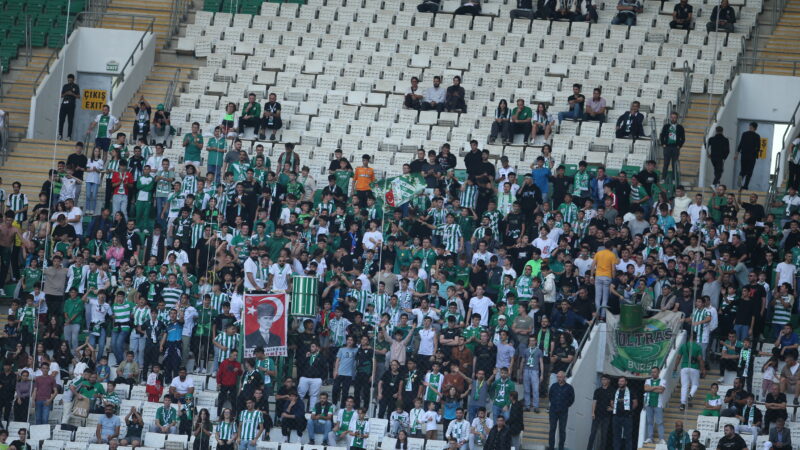 Bursaspor taraftarından büyük tepki!