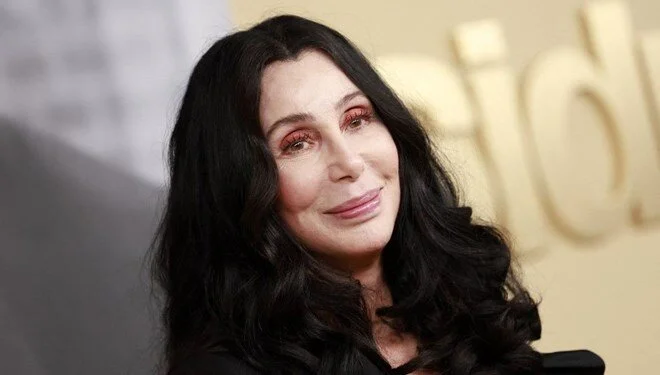 Cher: Çocuklarınız için her şeyi yaparsınız