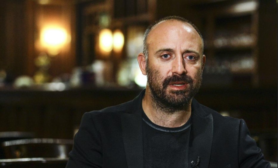 Halit Ergenç’ten Netflix dizisi geliyor