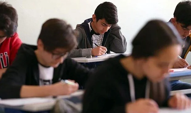 Açık liseye geçiş 10 kat azaldı
