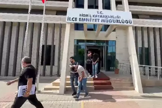 Müstehcen görüntüyle şantaj!