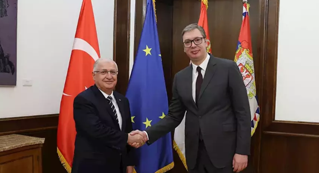 Bakan Güler ile Sırbistan Cumhurbaşkanı Vucic görüştü