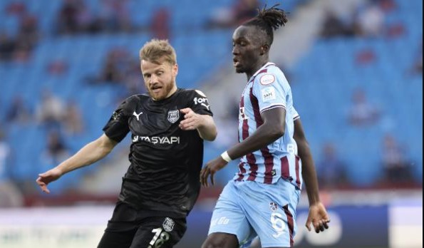 Trabzonspor, Mendy’nin kırmızı kartı için federasyona başvuracak
