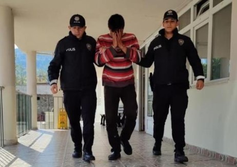 Cezaevinden çıktı, yaptığı ilk iş hırsızlık oldu