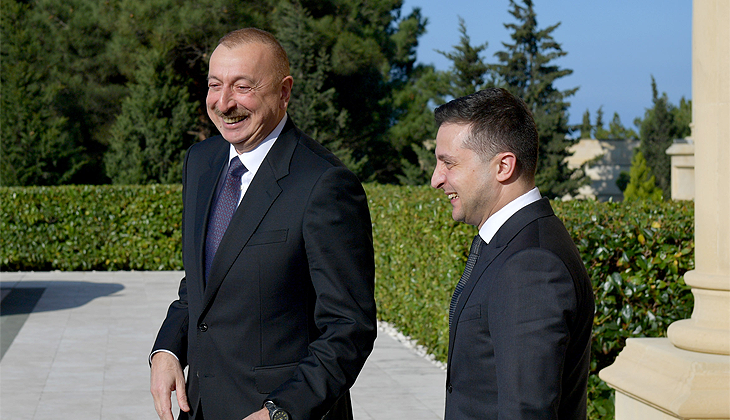 Zelenski ve Aliyev telefonda görüştü