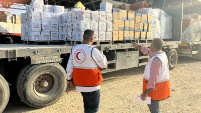 Gazze’ye 20 TIR’lık insani yardım malzemesi