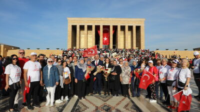 Başkan Türkyılmaz, Mudanya’dan Anıtkabir’e yürüdü