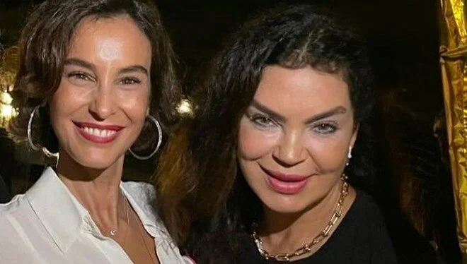 Esin Moralıoğlu Arzum Onan’ın doğum gününe katıldı
