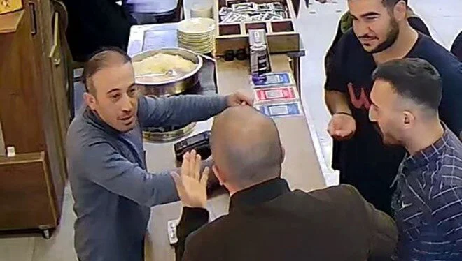 Döneri beğenmediği için hesap ödemeyen kaymakam konuştu
