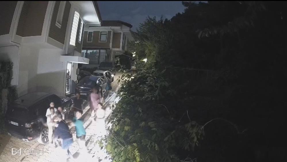 Dilan Polat ve Engin Polat’ın park kavgası… Görüntüler ortaya çıktı!