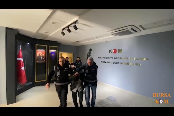 Bursa’da oto tamircisinden cephane çıktı