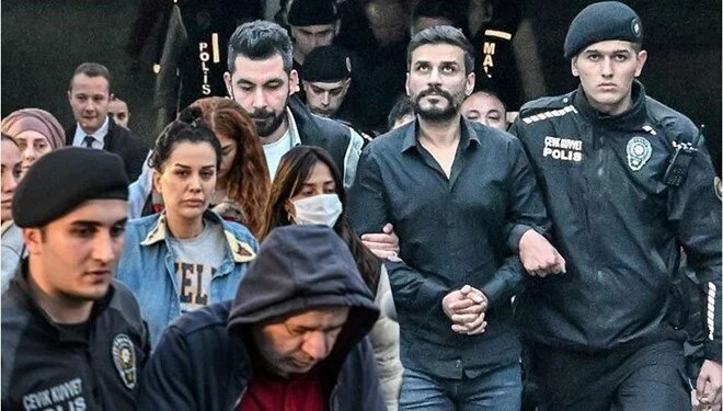 Polat çiftinin “şirinler” taktiği