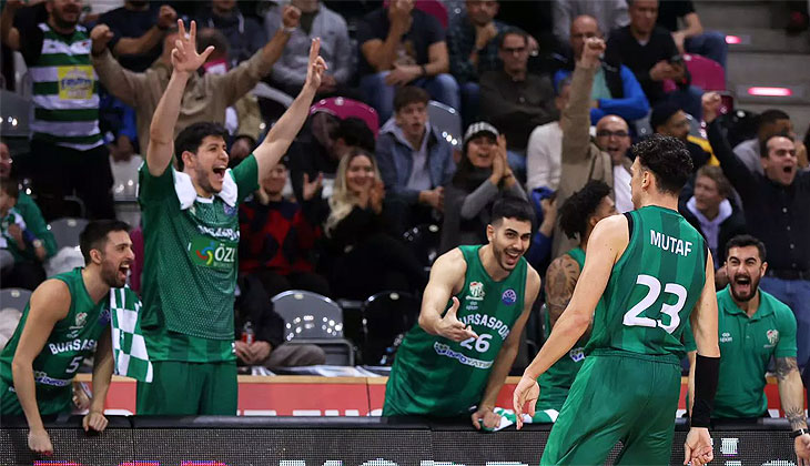 Bursaspor İnfo Yatırım son şampiyonu devirdi