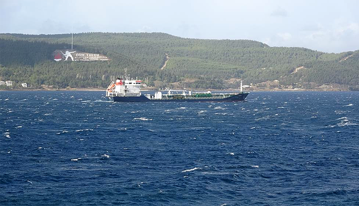 Çanakkale Boğazı 10 saat sonra transit gemi geçişlerine açıldı