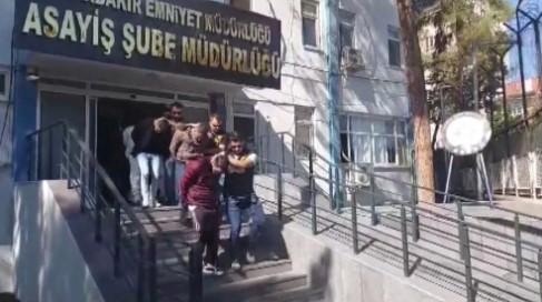 Arkadaşlık ve evlilik vaadiyle dolandırıcılık