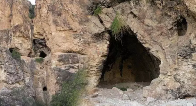 Gizli geçit nereye çıkıyor? Gizemli mağaranın sırrı
