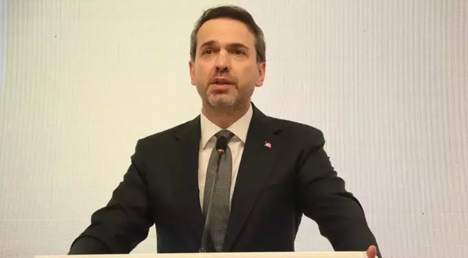 Bakan Bayraktar: Çalışanlarımızın kapasitesini geliştirmeye devam ediyoruz