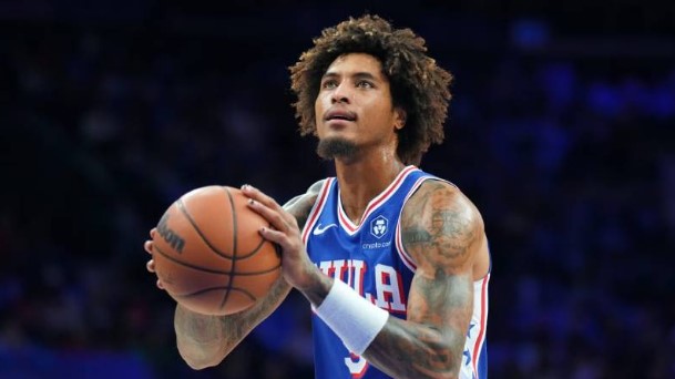 NBA yıldızı Kelly Oubre Jr.’a motorlu araç çarptı; hastaneye kaldırıldı