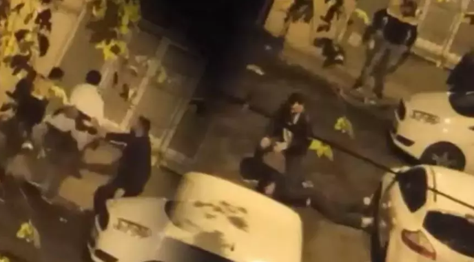 Polislere saldırdılar! ‘Emaneti getirin, buradan adam alamazsınız’