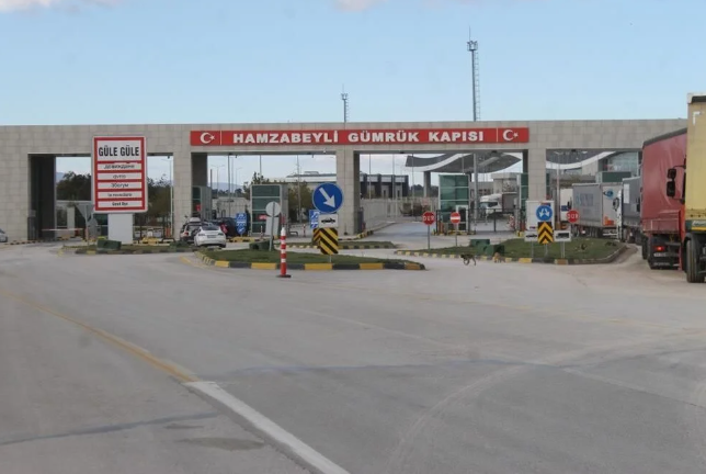 Bulgaristan sınırında kilometrelerce TIR kuyruğu