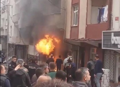 İstanbul’da binada patlama : 1 ölü, 5 yaralı