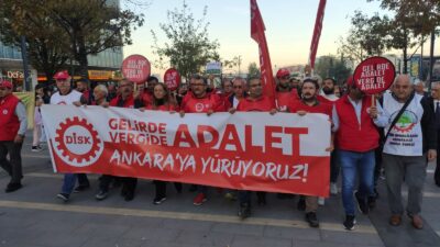 DİSK’in ‘Adalet Yürüyüşü’ Bursa’da… Çerkezoğlu’ndan emekli maaşı ve asgari ücret mesajı!