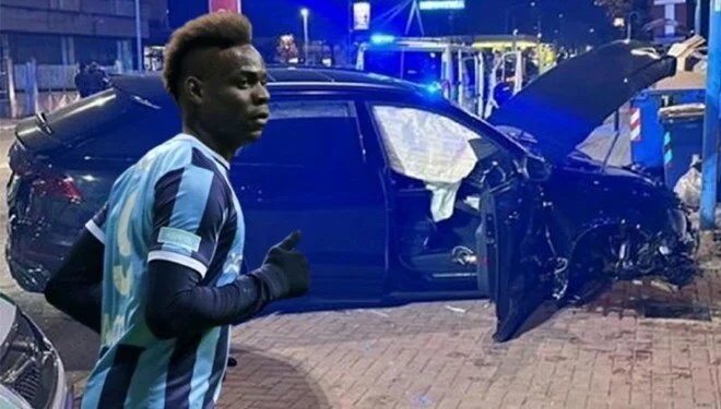 Balotelli trafik kazası geçirdi