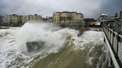 Fransa’da Ciaran Fırtınası: 1 ölü