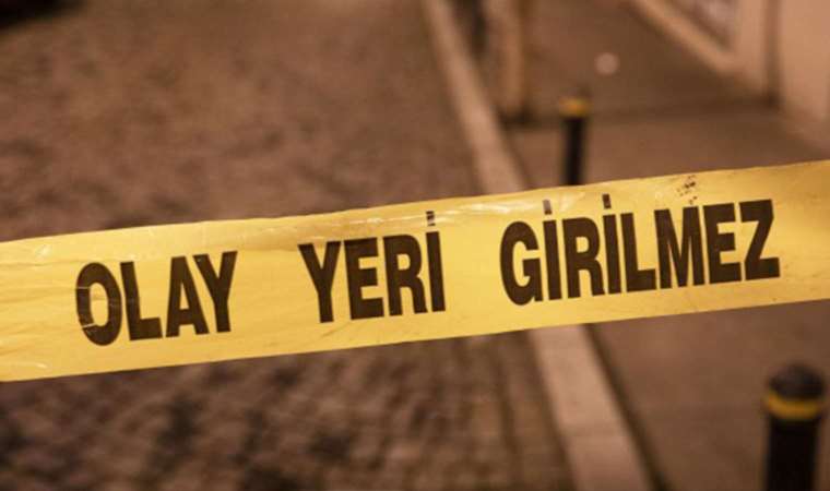 Cesedi parçalara ayırıp yaktı!